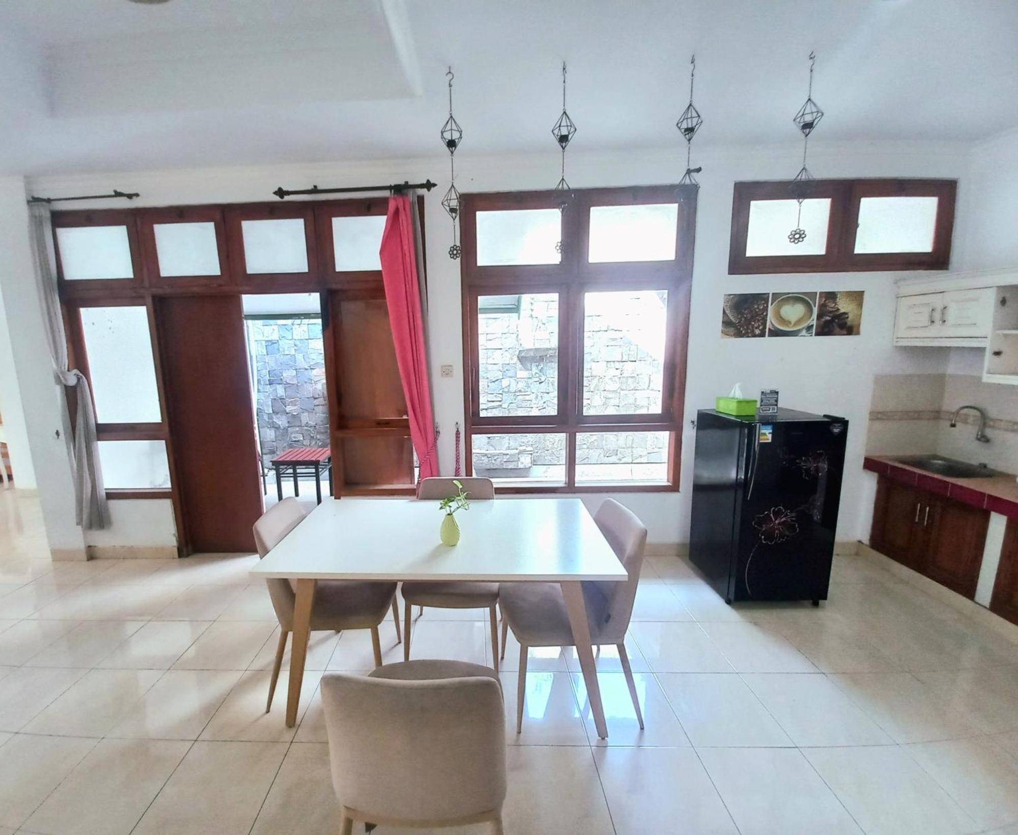 Homestay Simply Homy Warungboto Dekat Gembiraloka Yogyakarta Exterior foto